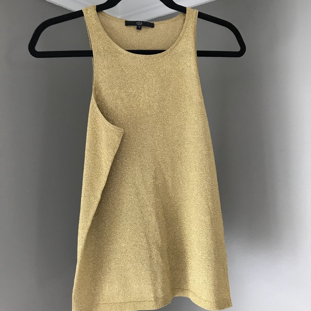Gold tank